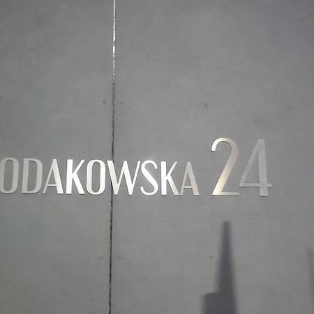Nowoczesny Apartament Na Pradze Warszawa Exteriör bild