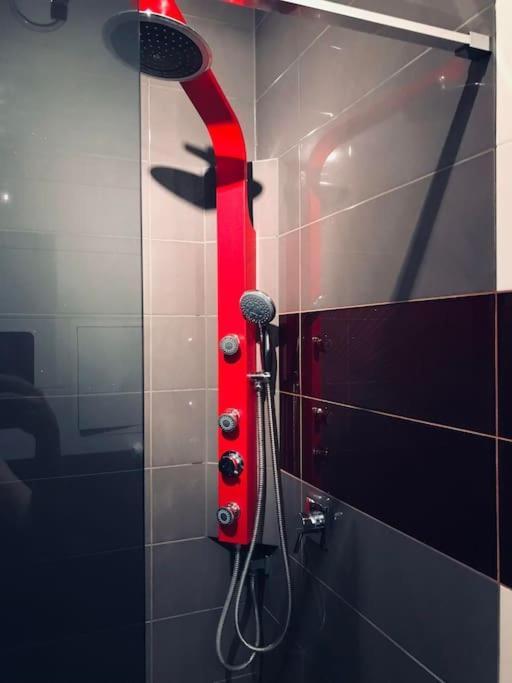 Nowoczesny Apartament Na Pradze Warszawa Exteriör bild